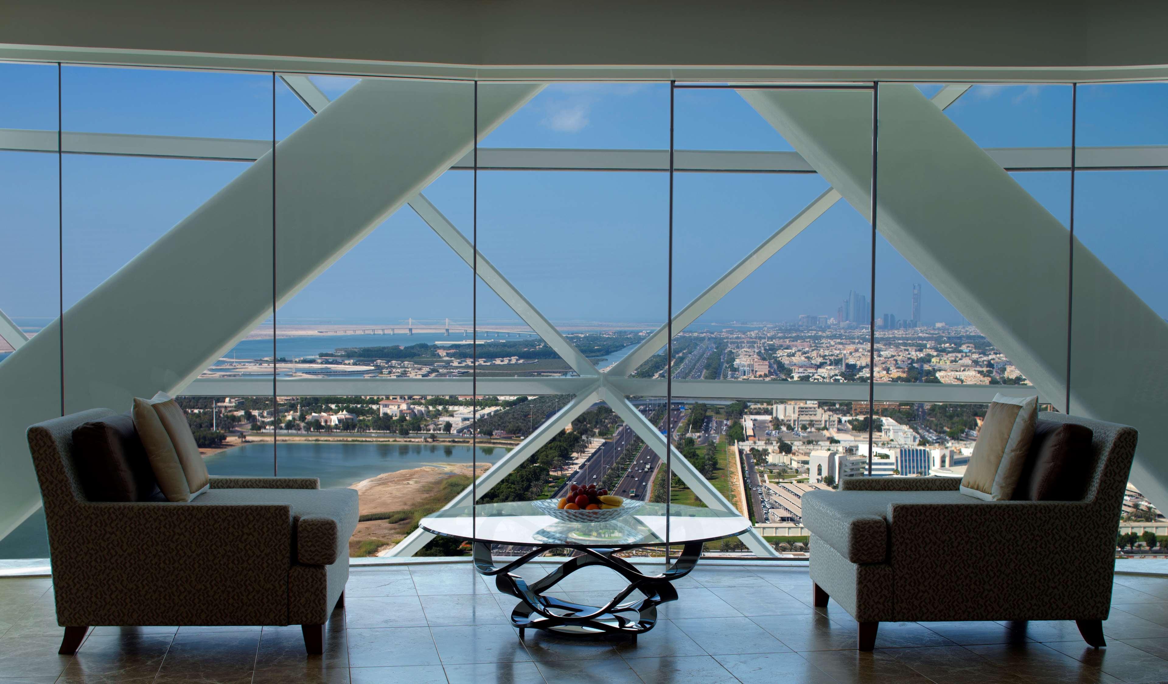 Andaz Capital Gate Abu Dhabi, By Hyatt Hotel Kültér fotó View from the 30th floor