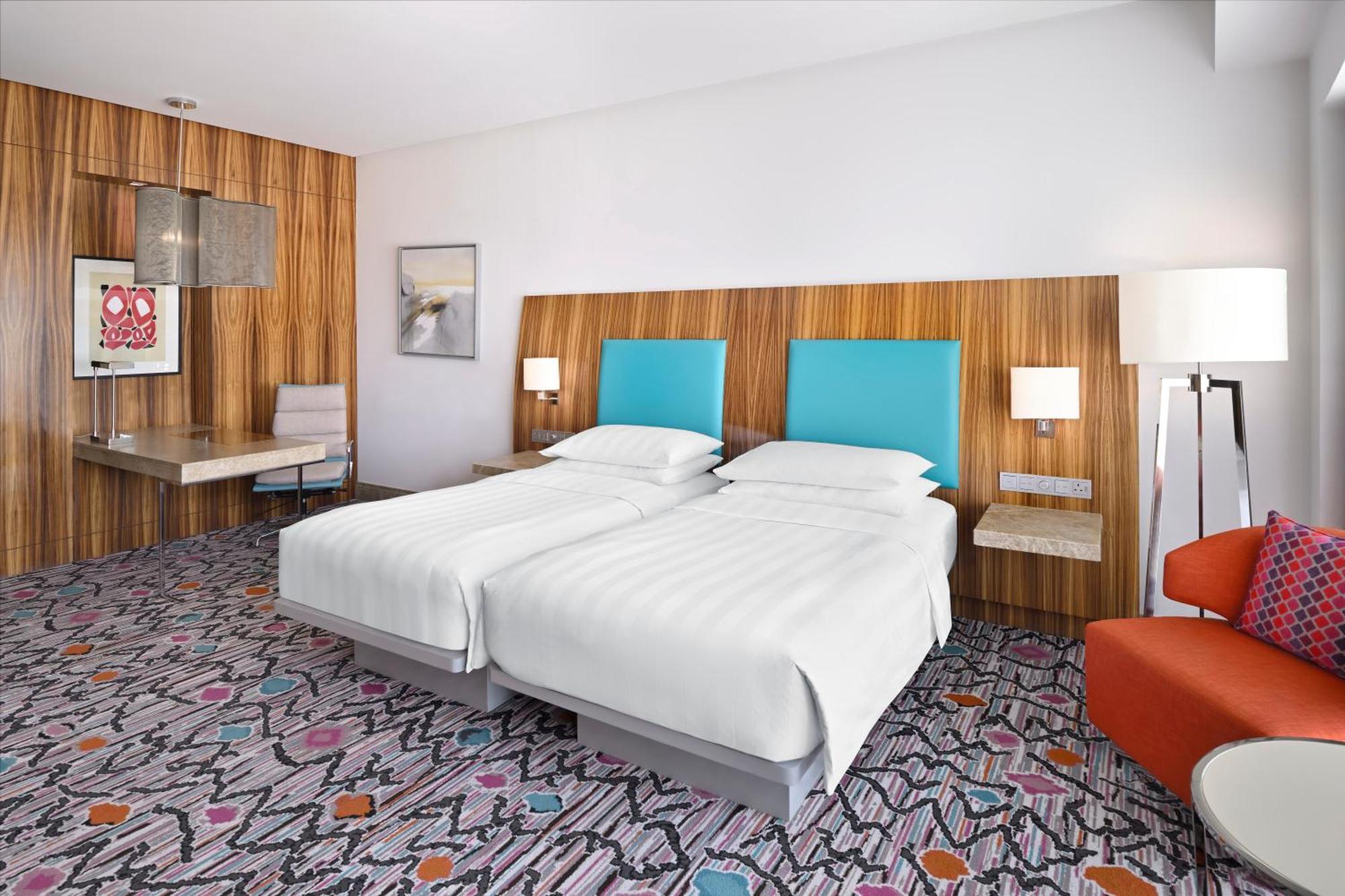 Andaz Capital Gate Abu Dhabi, By Hyatt Hotel Kültér fotó A room at the hotel